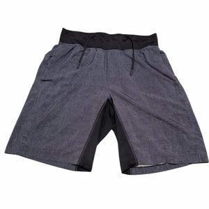 Lululemon athletica Mens Shorts Medium